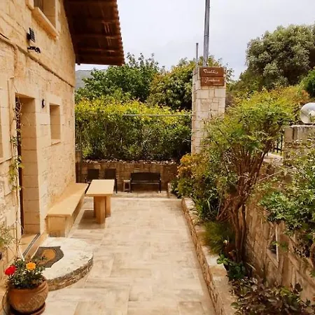 Vasiliki's - Breathtaking View Holiday home Kissamos